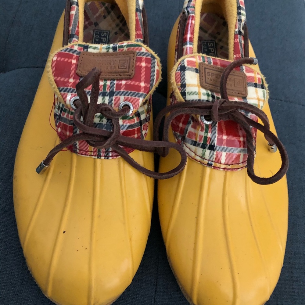 Sperry rain shoes